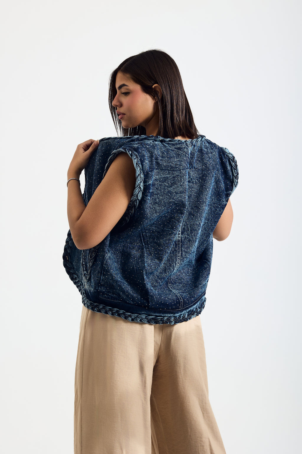 Frame Crystal Vest