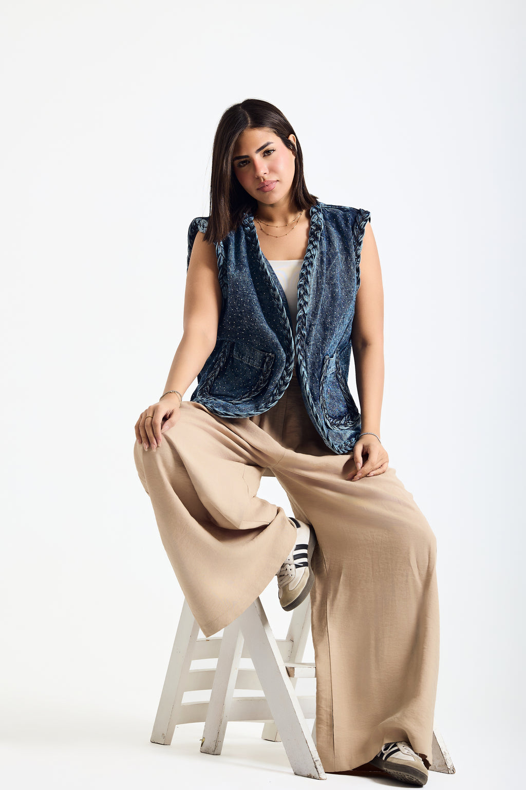 Frame Crystal Vest