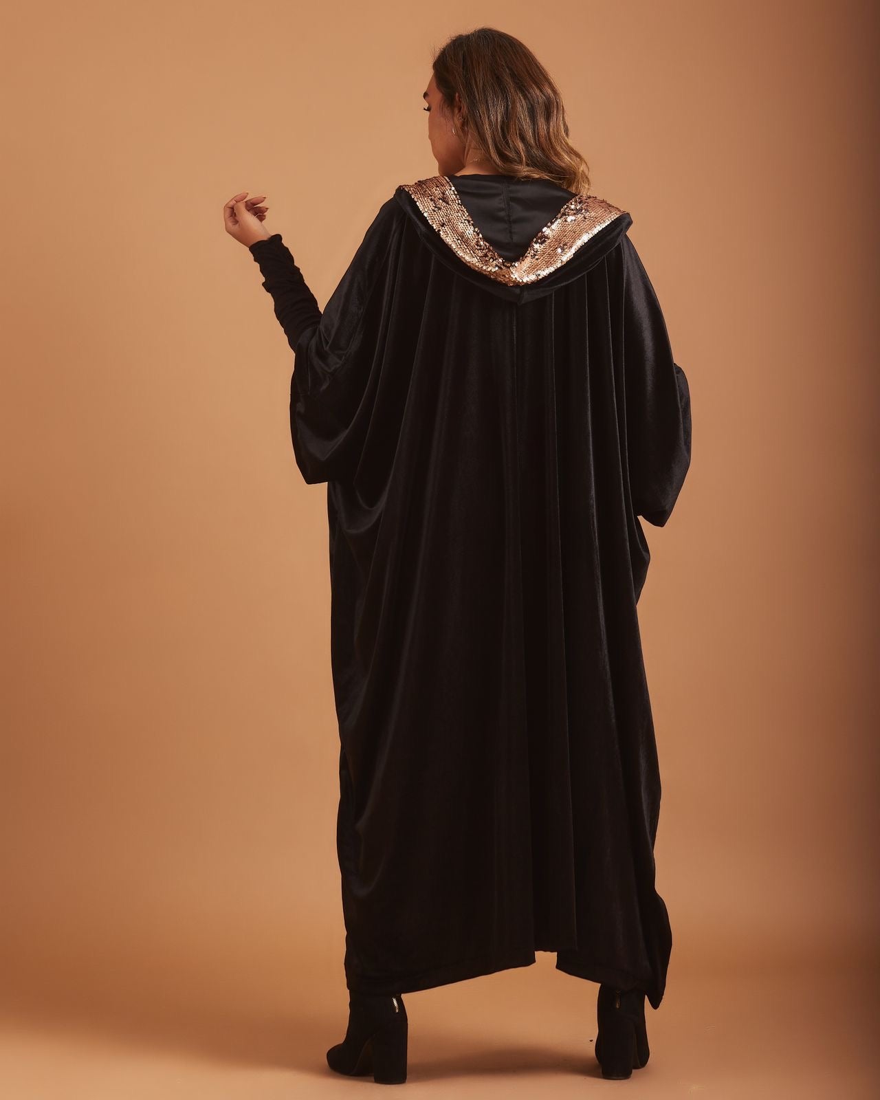 Hooded kaftan