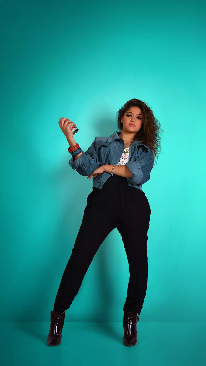 Cropped velvet jacket