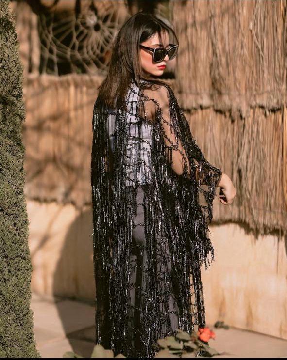 Black tessels kafftan